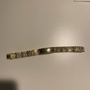 Gold bracelet